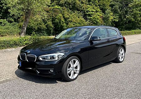 BMW 118 Sport Line / PDC / Navi / LED / Sitzheizung