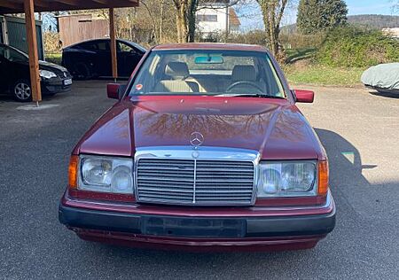 Mercedes-Benz 300