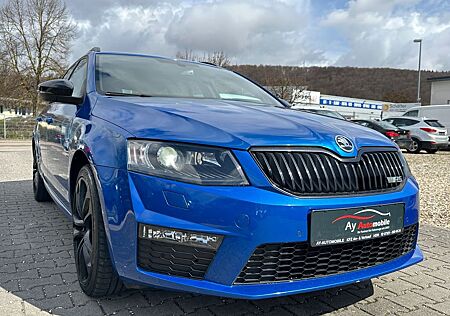 Skoda Octavia Combi RS / LEDER/XENON/NAVI