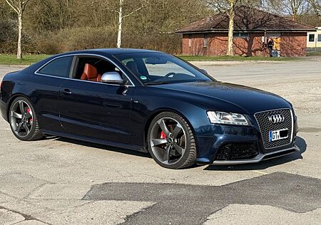 Audi S5 4.2 V8, Tiptronic, RS-Front, B&O, 213tkm