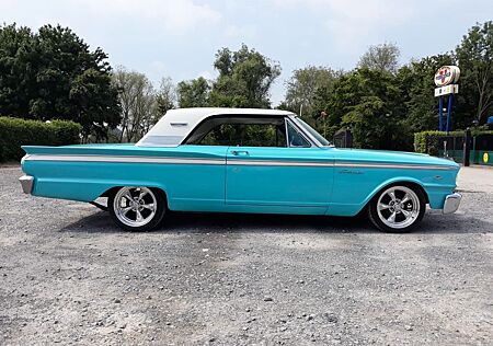 Ford Fairlane 500