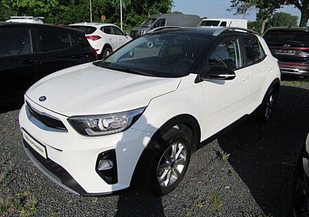 Kia Stonic Vision, Navi, Kamera