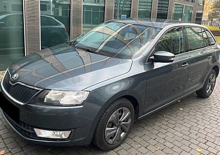 Skoda Rapid Spaceback Ambition 1.4 TDI Automatik