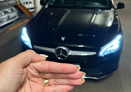 Mercedes-Benz CLA 180 SCORE! SCORE!