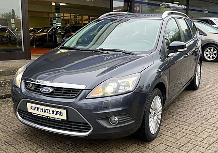 Ford Focus Turnier Titanium*XENON*NAVI*PDC*AHK*