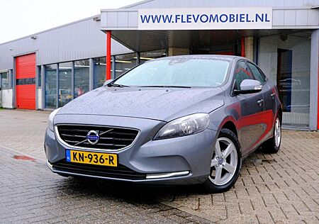 Volvo V40 2.0 D2 120PK Kinetic Airco|Navi|Cruise|Trekh