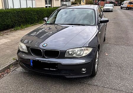 BMW 116 gebraucht kaufen BMW 116i SchiebedachSitzheizung Navi Steuerkette neu