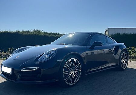 Porsche 991 Turbo Coupé Turbo 07/26 Approved