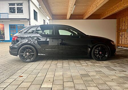 Audi RS3 2.5 TFSI S tronic quattro Sportback -