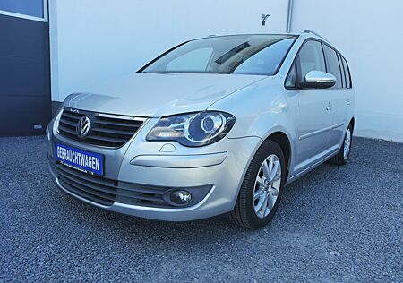 VW Touran Volkswagen Freestyle BlueMotion