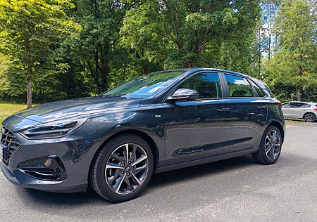 Hyundai i30 1.0 T-GDI Hybrid Trend Trend