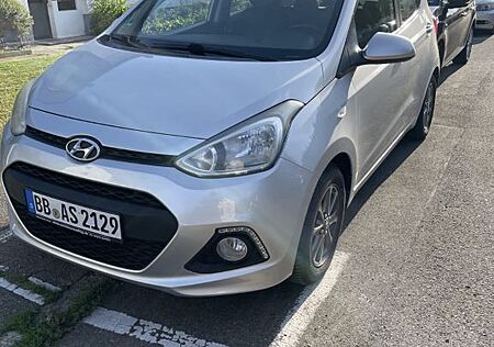Hyundai i10 1.2 FIFA World Cup Edition Silver FIFA W...