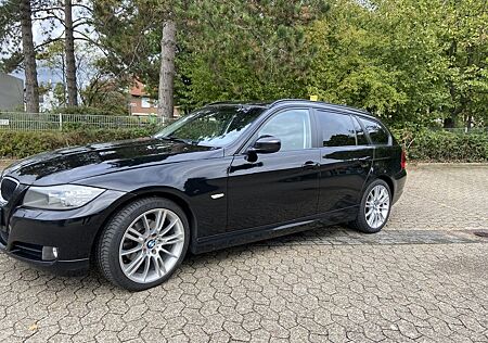 BMW 318i Touring 18 Zoll M-Felgen 8fach Alu Sitzh.