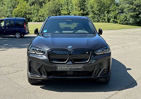 BMW iX3 Baureihe Impressive m. M-SPORT*NAVI*PANO