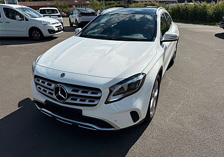 Mercedes-Benz GLA 180 GLA -Klasse