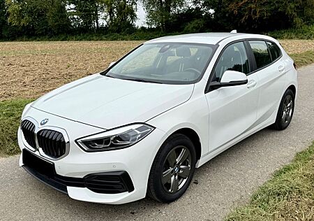 BMW 118 i Adv: Aut.|LiveCockpit|HeadUp|8-fach bereift