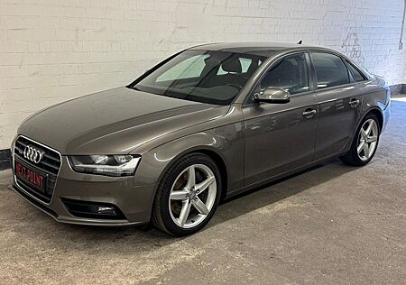 Audi A4 Lim. Attraction quattro Motor 3,0 Ltr Allrad
