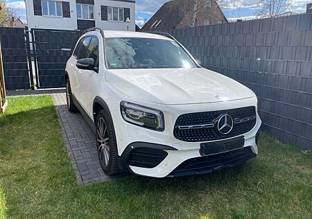 Mercedes-Benz GLB 250 4MATIC AMG LINE Garantie bis 06.2029