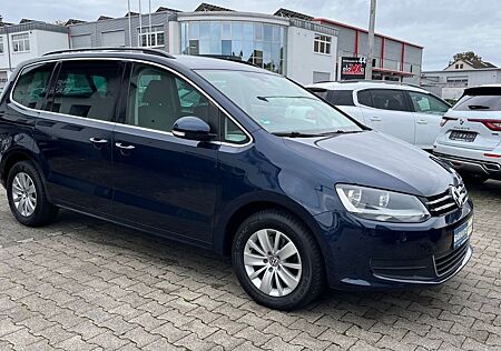 VW Sharan Volkswagen Comf+St.Hzg+7.Sitze+2xPDC+Kette Neu+