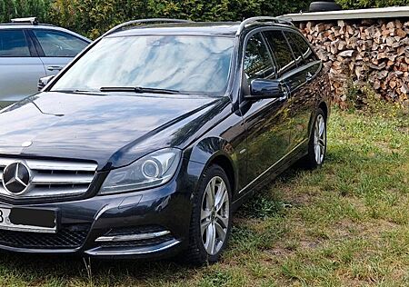 Mercedes-Benz C 300 CDI 4MATIC T BlueEFF. AVANTG. Aut. AVA...