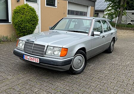 Mercedes-Benz 200 124 / E AUTOMATIK 90TKM