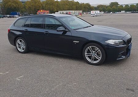 BMW 525d xDrive Touring M-PAKET