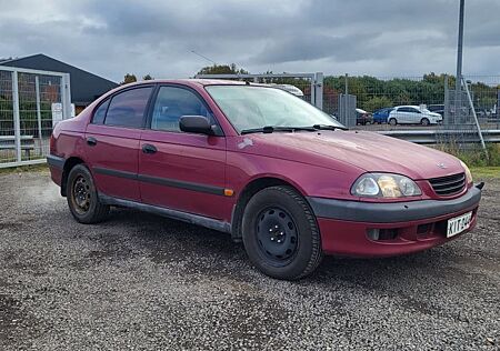 Toyota Avensis 1.6 Benzin manual