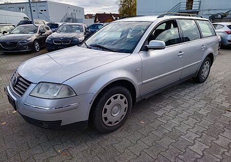 VW Passat Variant Volkswagen 1.9 TDI Highline+T.LEDER+SHZ+AHK