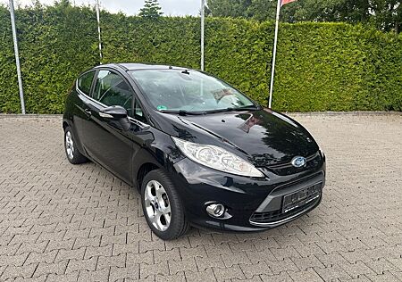 Ford Fiesta Titanium Klimaautomatik Alufelgen