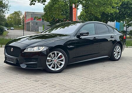 Jaguar XF R-Sport Limousine Aut. LED LEDER XENON