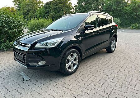 Ford Kuga 2,0 TDCi 2x4 103kW Titanium Titanium