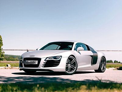 Audi R8 4.2 FSI R tronic quattro -