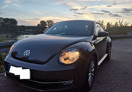 VW Beetle Volkswagen Design 1.4 TSI Fender Soundsystem