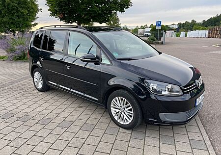 VW Touran Volkswagen 1.6 TDI 105 Ps 7 Sitzer