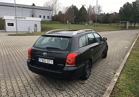 Toyota Avensis Combi Sol 2.0-l-VVT-i Automatik Sol