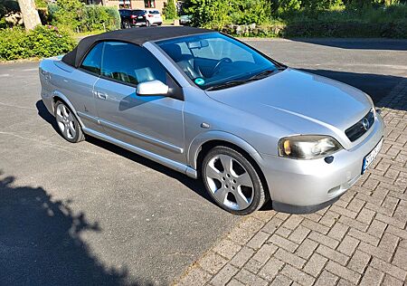 Opel Astra -G Cabrio 2.2 Bertone Sitzhzg AHK Klima PDC