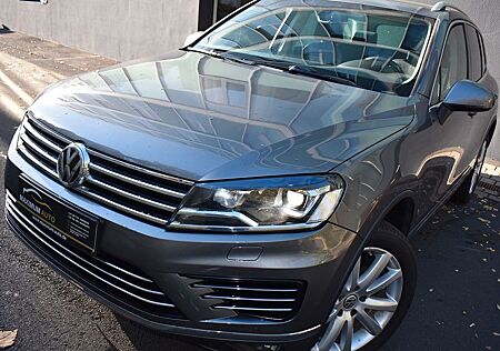 VW Touareg Volkswagen V6 TDI.3,0 4Mot/ 4X KLIMA/4xSHZ/AHK/LUFT