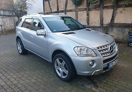 Mercedes-Benz 450 AMG Paket gut gepflegt