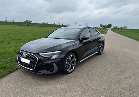 Audi A3 Limousine S line, B&O, Alcantara Sportsitze