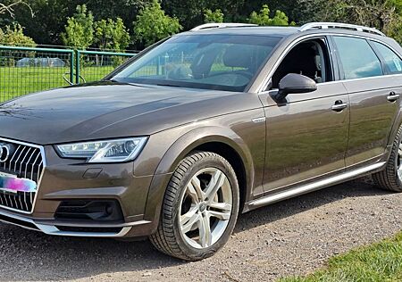 Audi A4 Allroad 40 TDI quat S-Tron VirtCP Navi+ StHz ACC