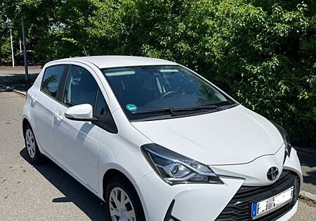 Toyota Yaris 1.0-l-VVT-i Comfort