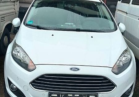 Ford Fiesta 1,0 EcoBoost 74kW S/S SYNC Edition SY...