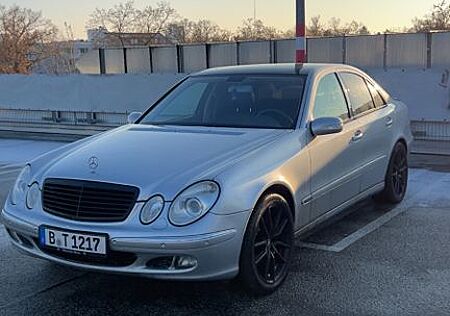 Mercedes-Benz E 350 ELEGANCE Elegance