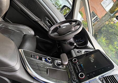 Renault Espace Initiale Paris 7 Sitzer