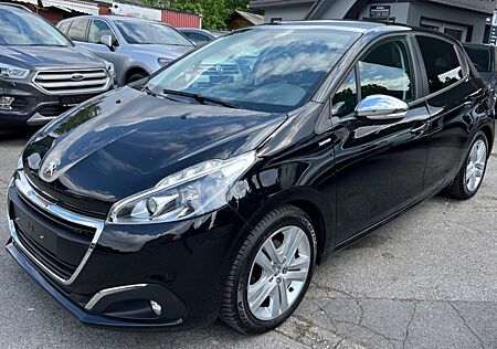 Peugeot 208 Style 1.2i 68TKM/PDC/SHZ/KLIMA/TEMPOMAT/PANO