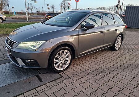 Seat Leon 2.0 TDI ST TÜV INSPEKTION NEU LED AHK 8xber