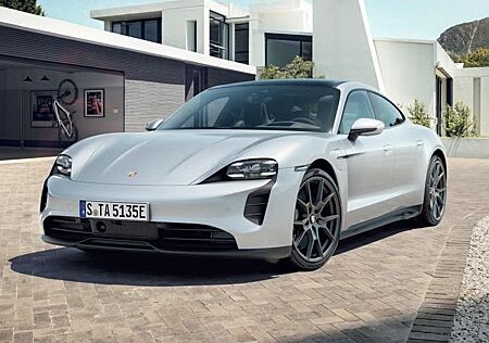 Porsche Taycan GTS Panorama Head-up Bose