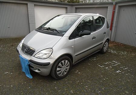 Mercedes-Benz A 140 A-Klasse AUTOMATIK,BITTE LESEN ! !SCHECKHEFT