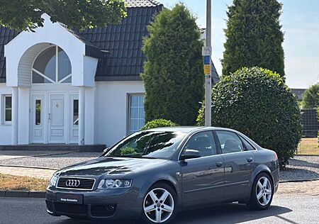 Audi A4 3.0 tiptronic quattro*TÜV NEU*SERVICE NEU*