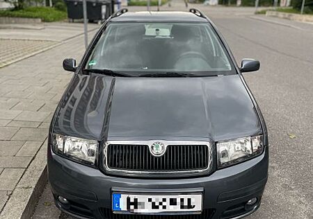 Skoda Fabia Combi 1.4 16V 59 kW Ambiente Ambiente